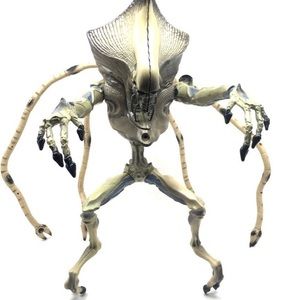 ID4 ATTACKER PILOT
ID4 SCIENCE OFFICER 1996